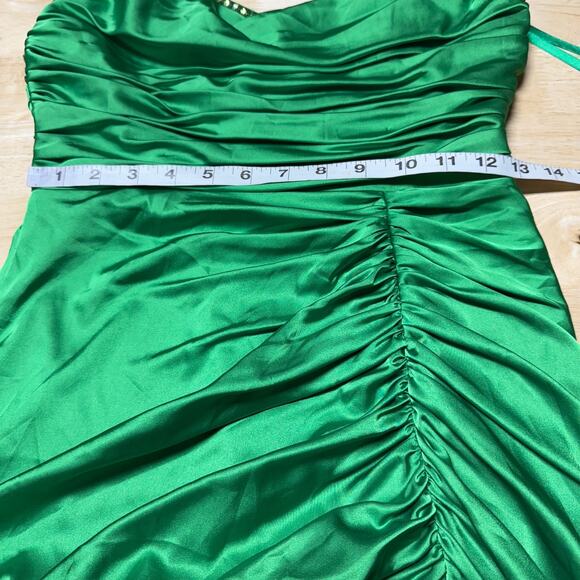 Mac Duggal NWT Spring Green Satin Ruched Rhinestone Bust Mermaid Maxi Gown Sz 2 - Picture 5 of 7